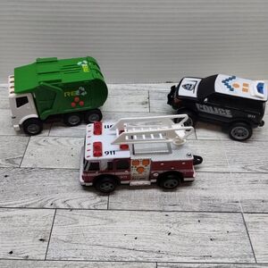 Fire Truck MAX Action Vehicle Lot Of 3 Sounds And Lights Police READ